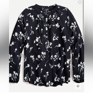 Long-sleeve drapey popover shirt in floral print